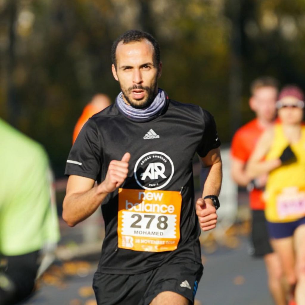 Mohamed au semi de Boulogne avec FREQUENCE Running